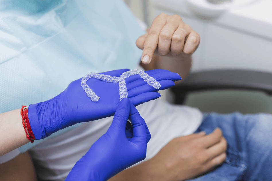 Clear Aligners vs Smile Direct Club in Delhi: Full Comparison