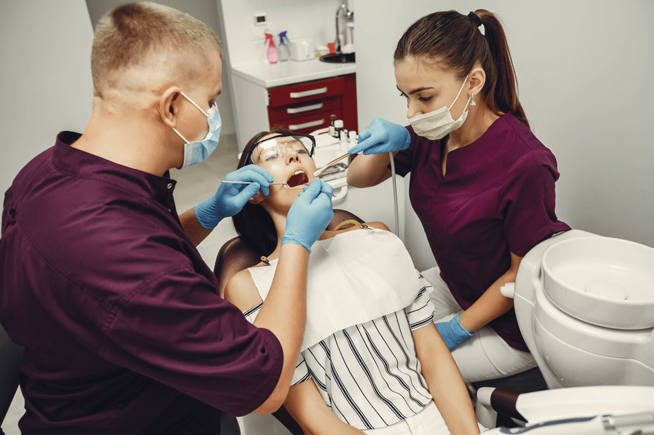 How to Choose the Best Invisalign Clinic in Delhi NCR