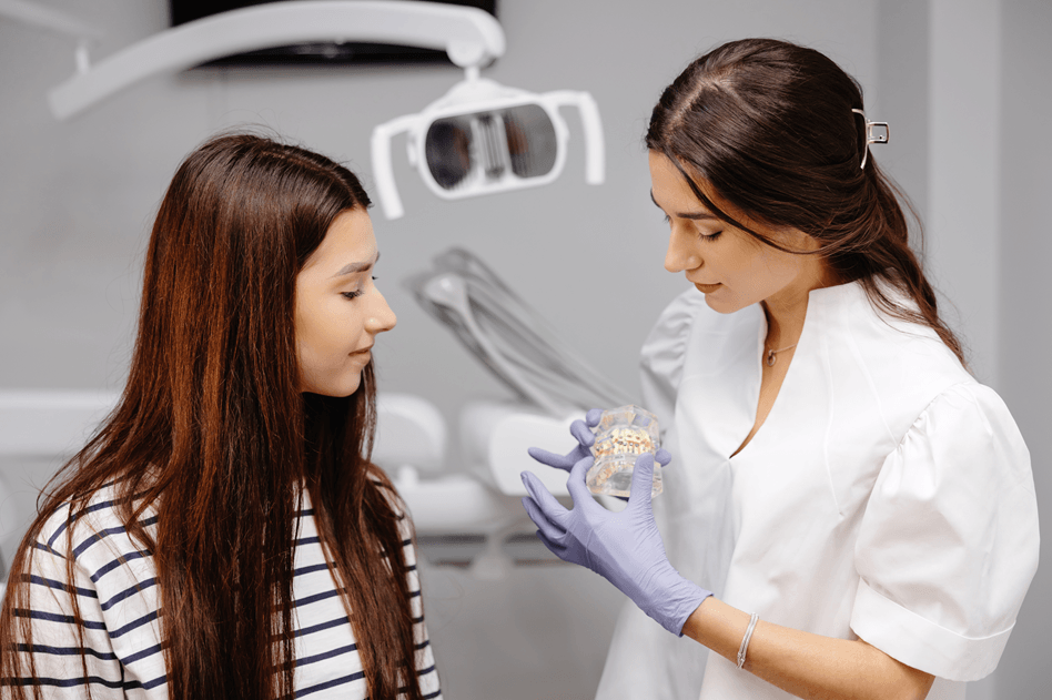 why-experience-matters-choosing-the-right-invisalign-doctor-in-gurgaon