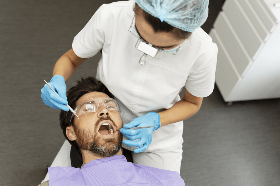 dental-emergency-in-gurgaon-what-to-do-for-a-broken-knocked-out-or-severe-toothache